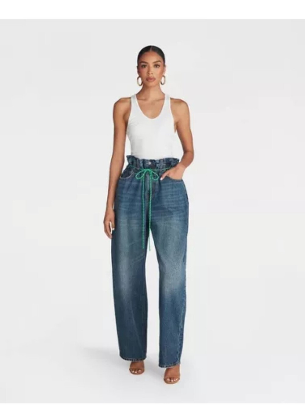 KBB by KAHLANA Women's Barrel Leg 'The Paper Bag Jean' - Dark Wash Size 2 - Picture 3 of 6